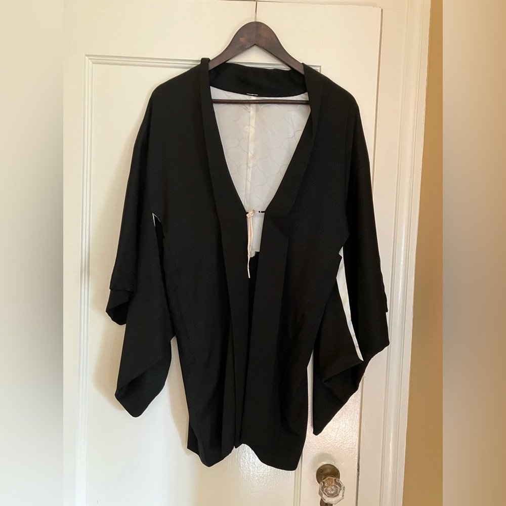 Short silk men’s kimono